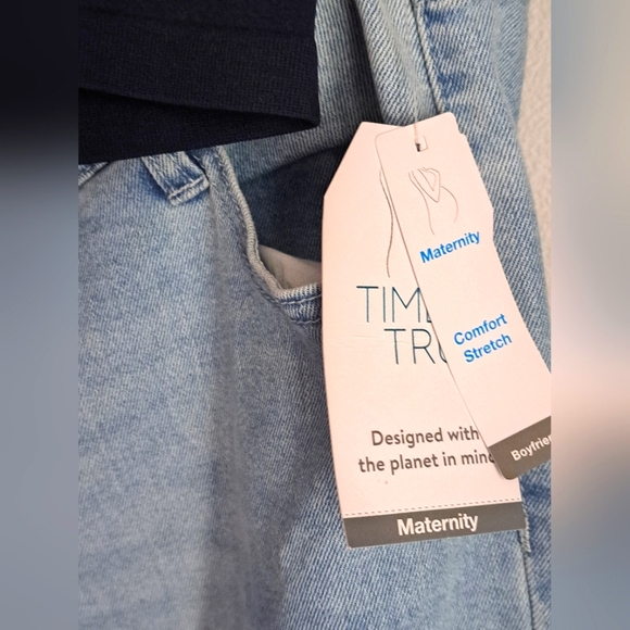 Time and Tru Maternity Boyfriend Jeans Sz XL (16-18) NWT Comfort Light - Picture 2 of 5